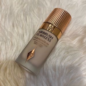 Charlotte Tilbury Airbrush Flawless Foundation in 2 Neutral
